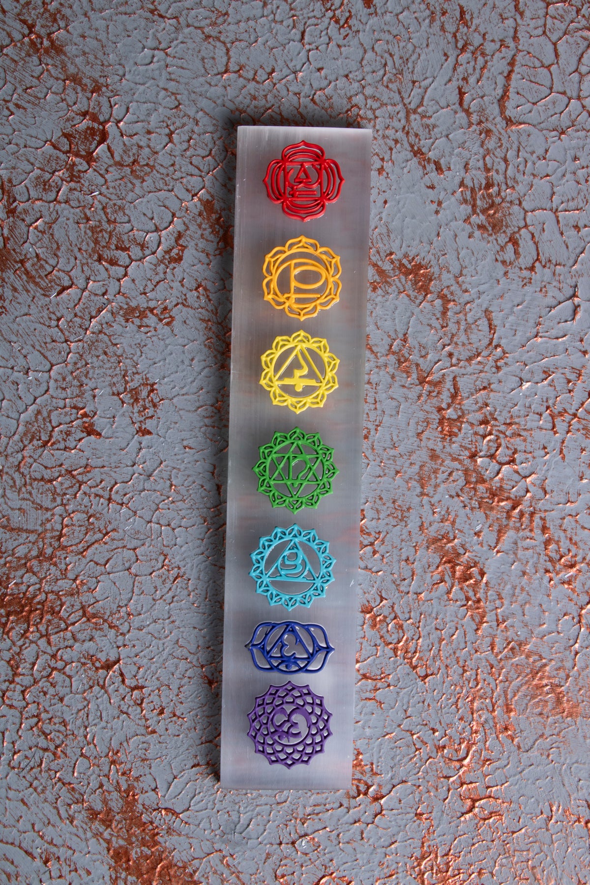 7 Çakra Kabartmalı Selenit Enerji Paneli