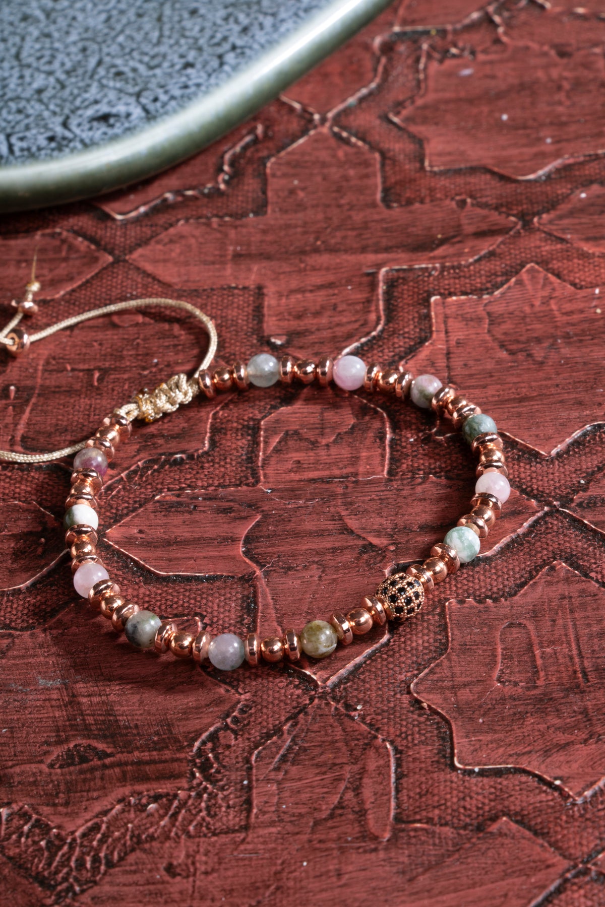 Akik &amp; Hematit &amp; Zirkon Aparat Doğal Taş Makrome Bileklik