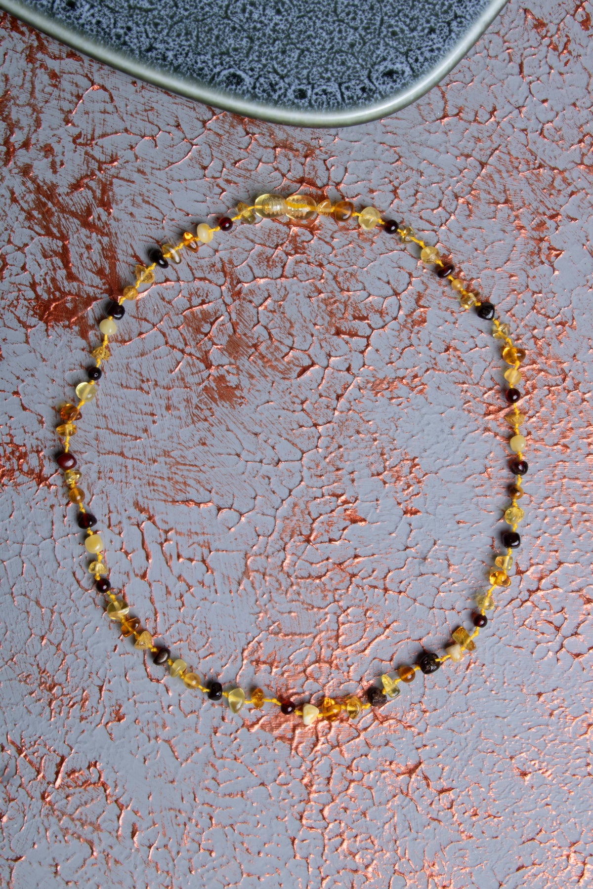 Bebek Kehribar Kolye