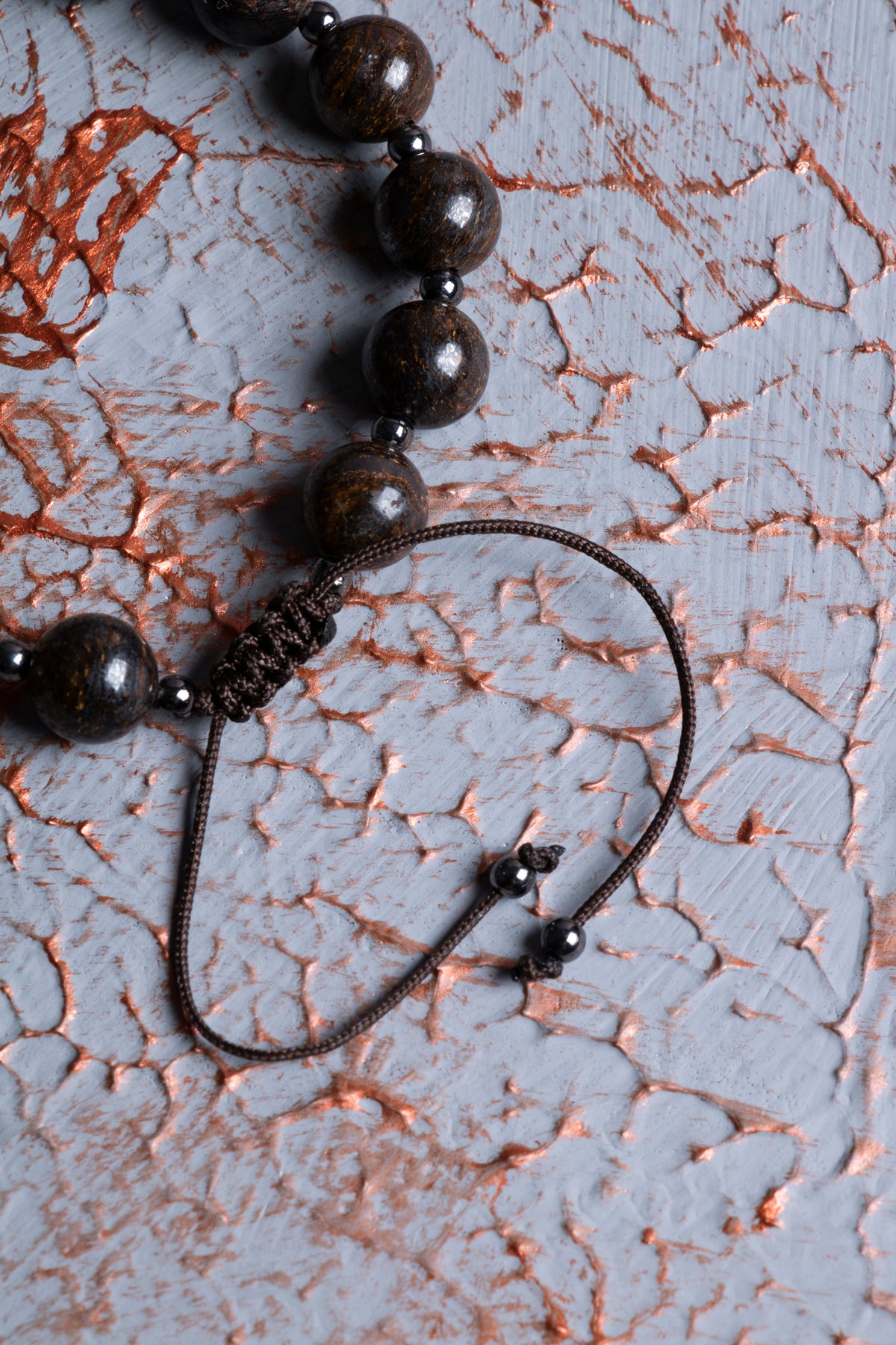 Bronzit &amp; Hematit &amp; Gladyatör Zirkon Aparat Makrome Bileklik