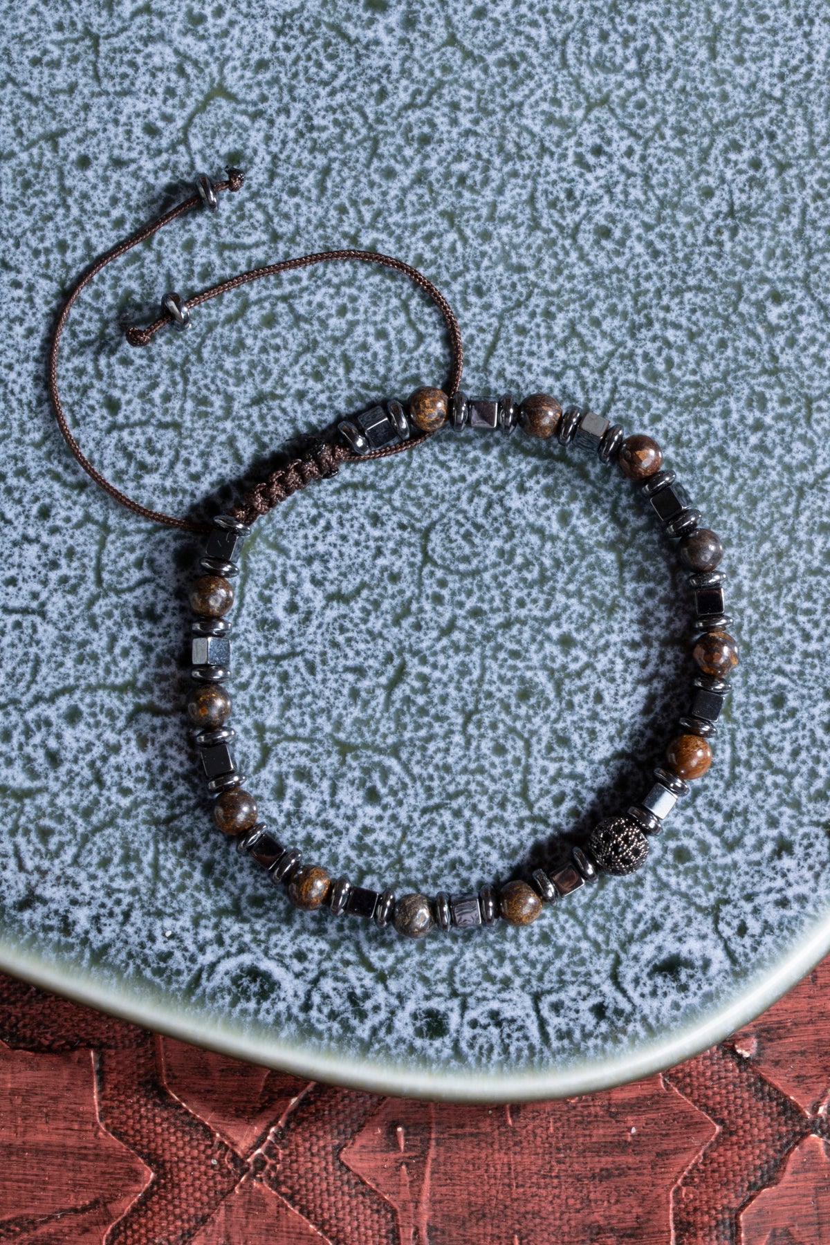 Bronzit &amp; Hematit &amp; Zirkon Aparat Doğal Taş Makrome Bileklik