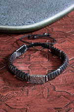 Çift Başlı Selçuklu Kartal Gümüş Aparatlı Hematit Doğal Taş Makrome Bileklik