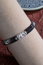 Çift Başlı Selçuklu Kartal Gümüş Aparatlı Hematit Doğal Taş Makrome Bileklik