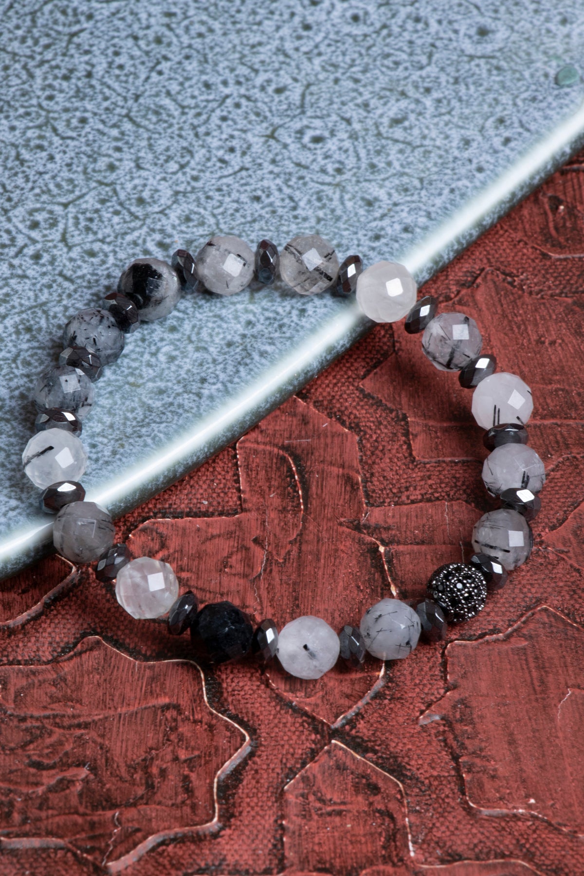 Fasetli Rutilli Kuvars Hematit Bileklik