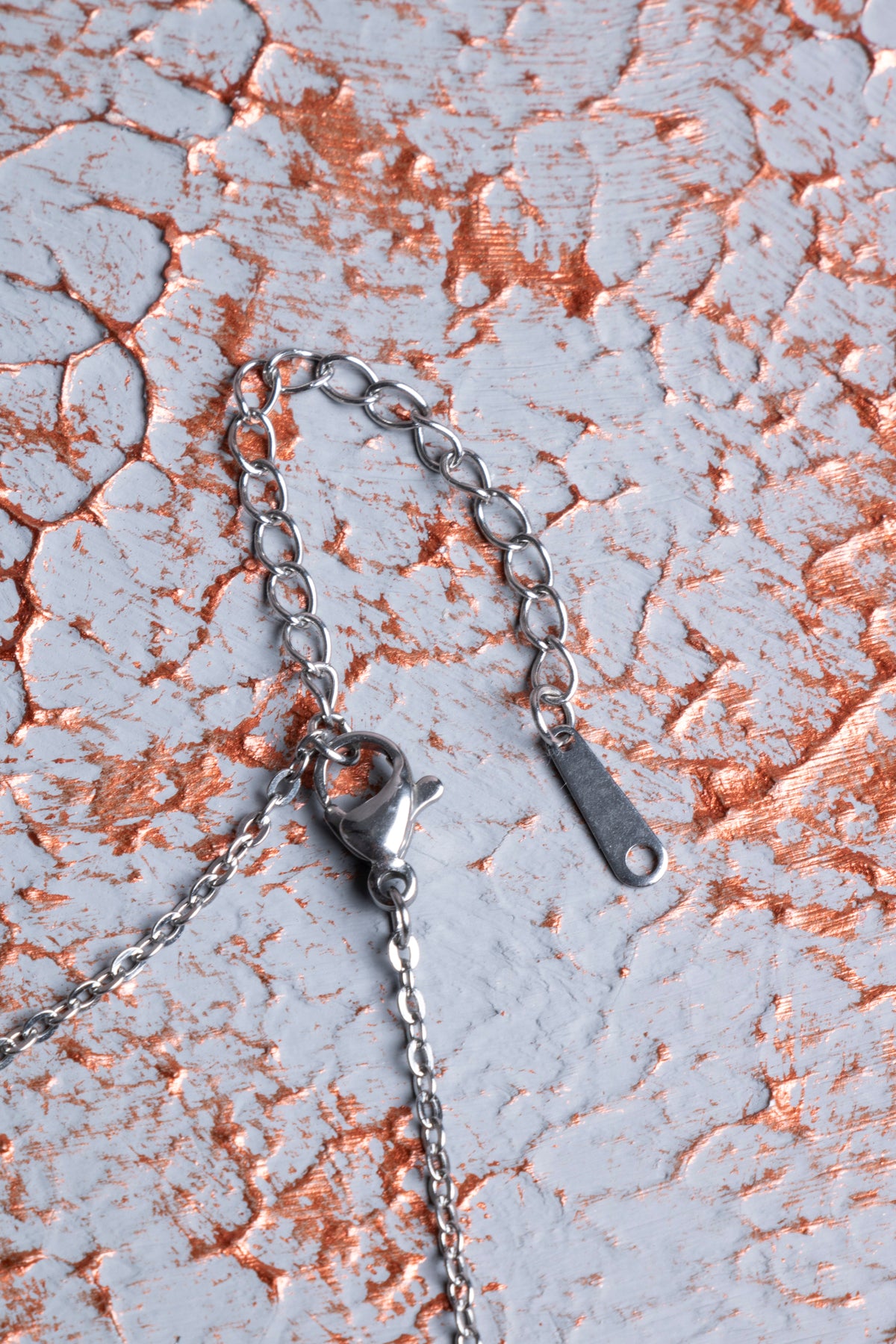 Florit Taşı Zincirli Esans Şişesi Kolye