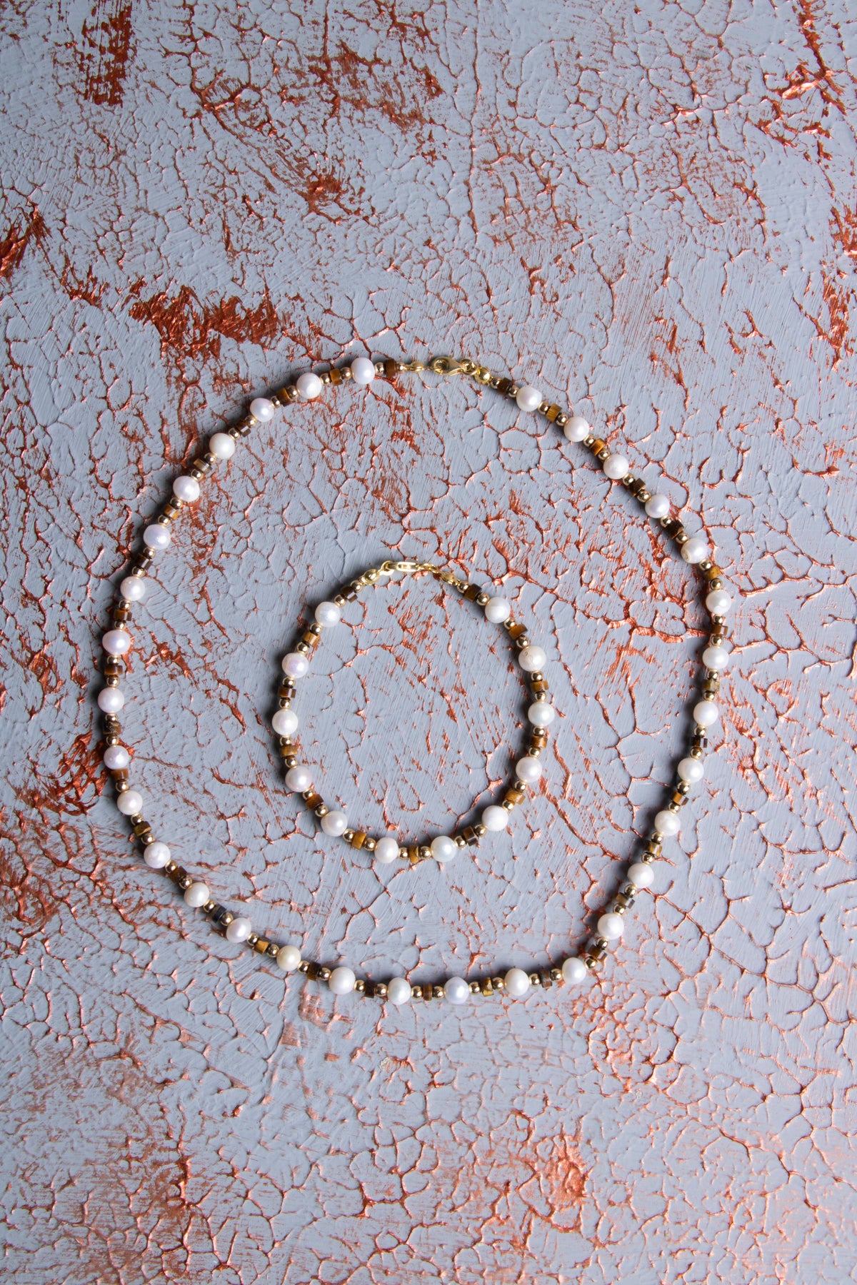 İnci &amp; Kaplan Gözü Set