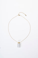 Kristal Kuvars Taşı Altın Zincirli Esans Şişesi Kolye