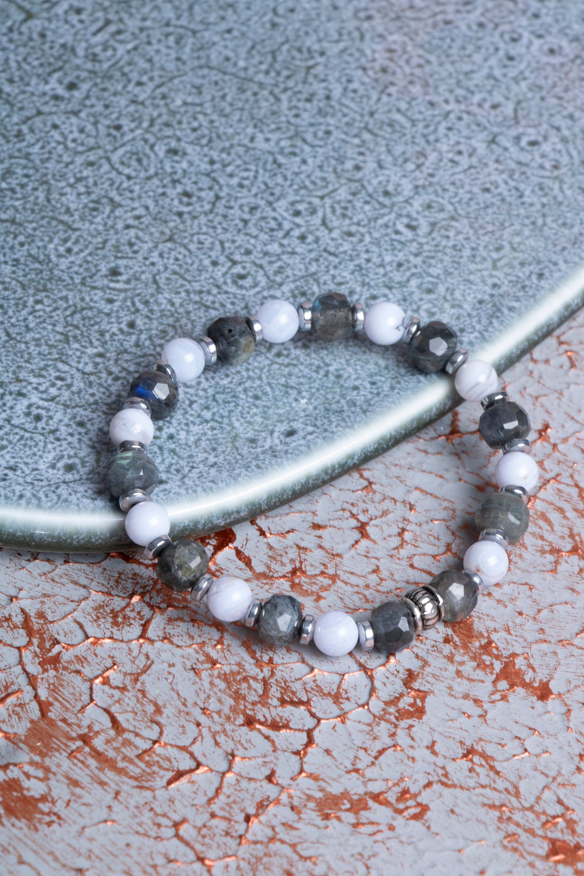 Labradorit &amp; Hematit &amp; Havlit &amp; Gümüş Aparatlı Bileklik