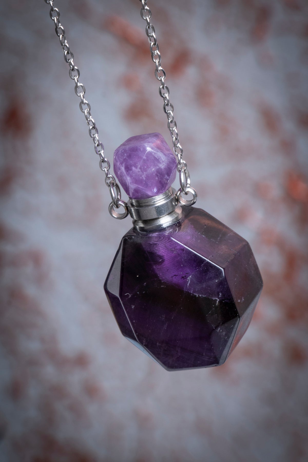 Mor Florit Taşı Zincirli Esans Şişesi Kolye