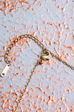 Pembe Kuvars Altın Rengi Kaplama Zincirli Esans Şişesi Kolye 2