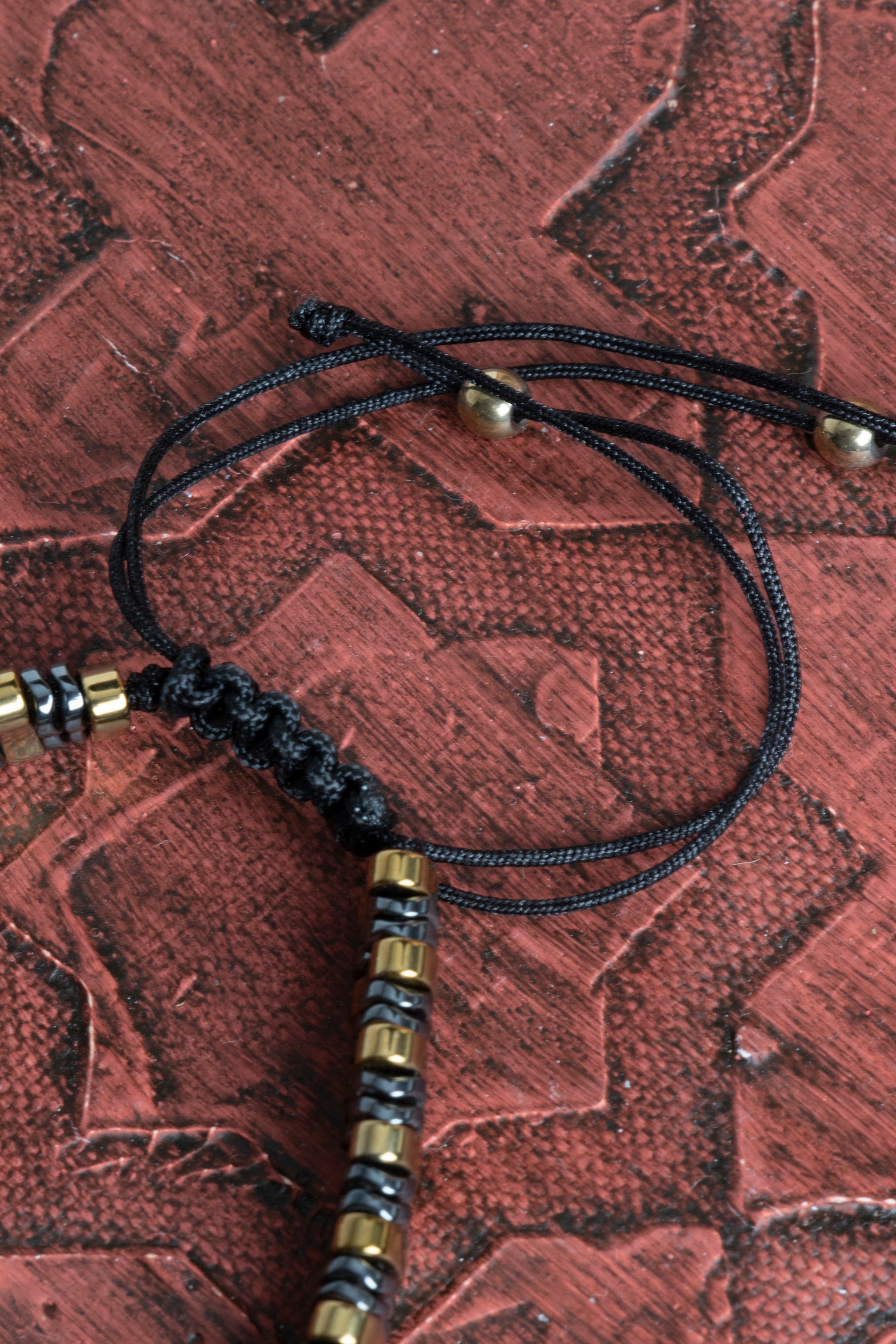 Sertifikalı Çift Renk Hematit Doğal Taş Makrome Bileklik