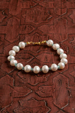 Sertifikalı Doğal Apatit ve İnci Taşı Bileklik – Gümüş Aksesuarlı