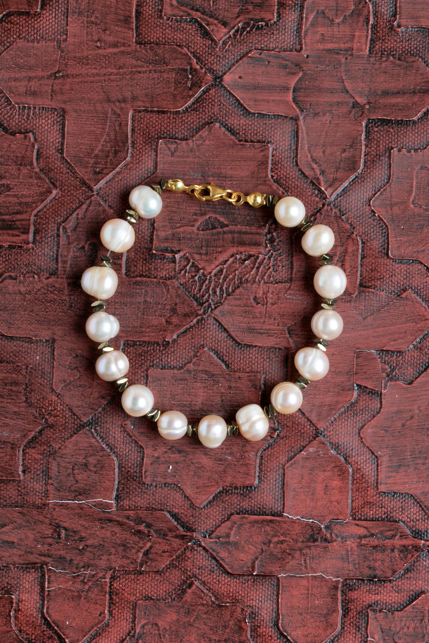 Sertifikalı Doğal İnci Bileklik – Altın Kaplama Detaylı