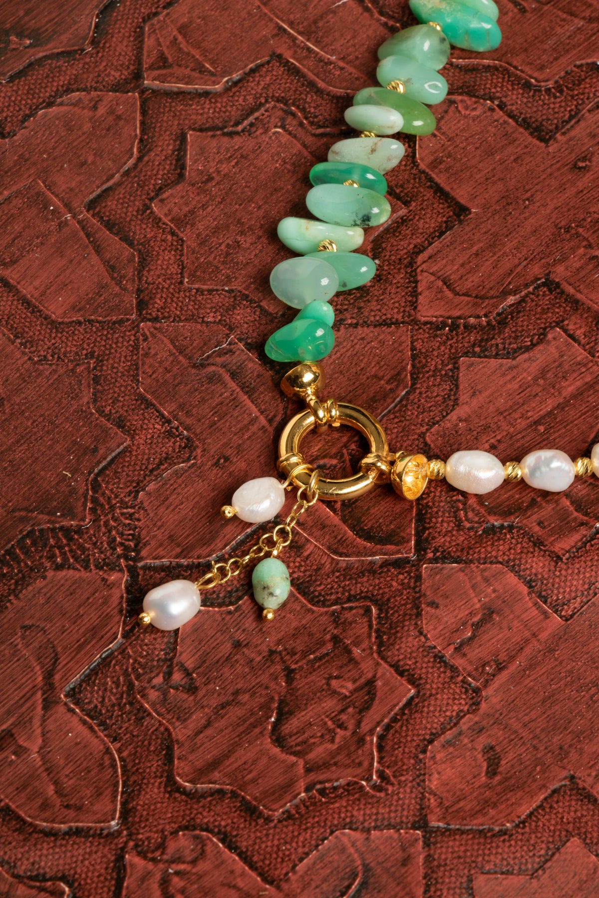 Sertifikalı Doğal İnci ve Krizopras Kolye – Zarafet, Yenilenme ve Ruhsal Denge