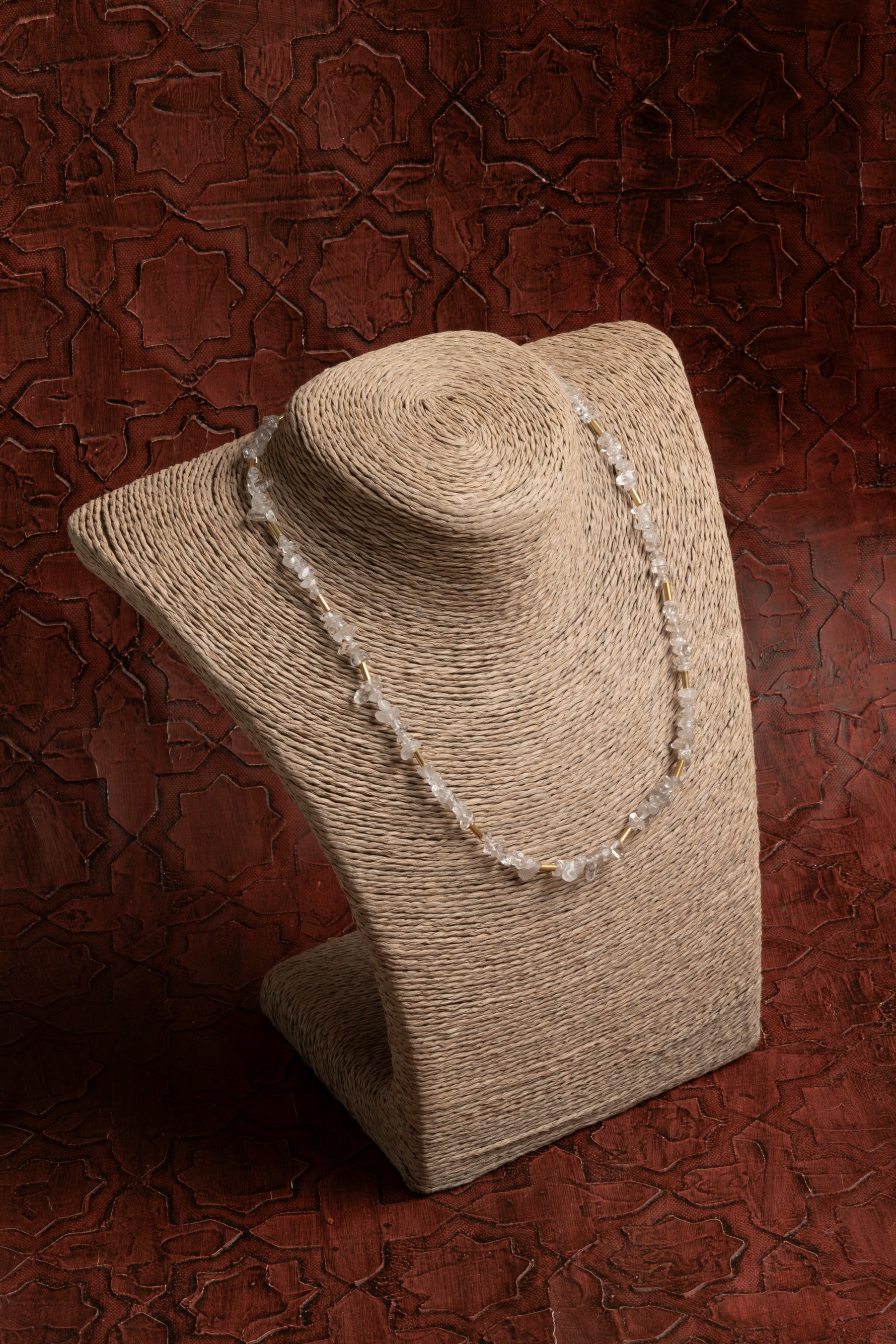 Sertifikalı Doğal Kristal Kuvars ve Gümüş Kolye – Saflık, Berraklık ve Zarafet