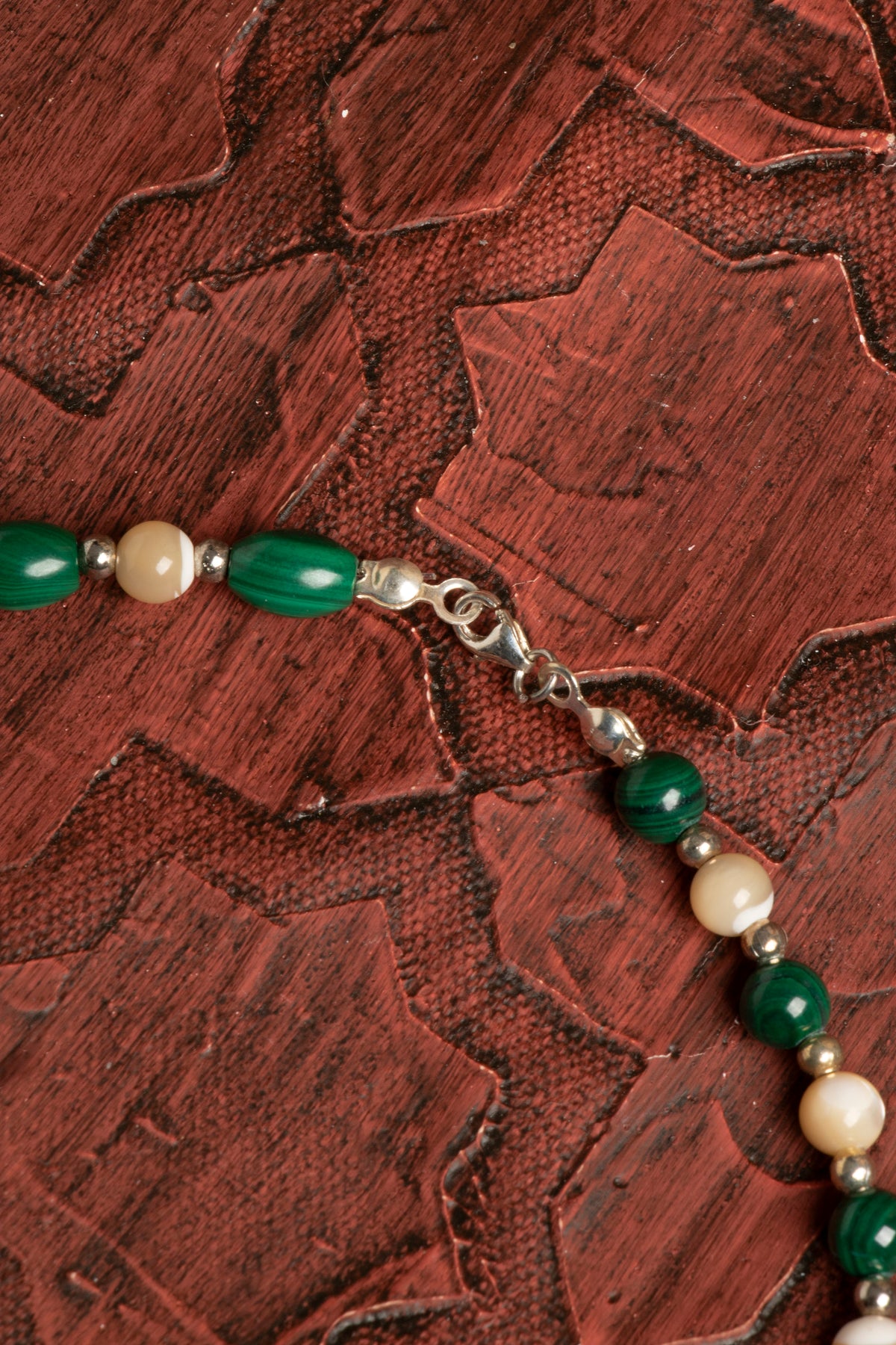 Sertifikalı Doğal Sedef &amp; Malahit Gümüş Aksesuarlı Kolye