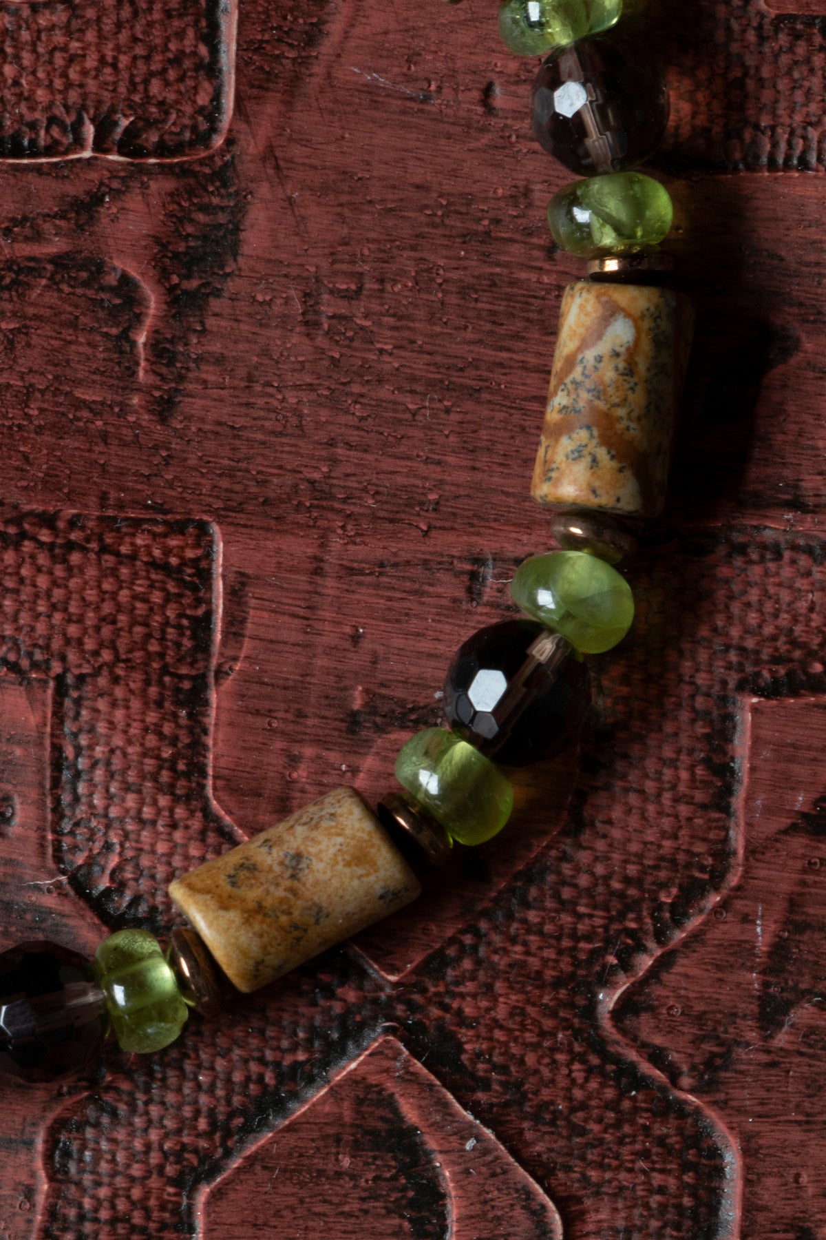 Sertifikalı Doğal Silindirik Kesim Jasper, Faset Dumanlı Kuvars &amp; Zebercet (Peridot) Bileklik – Saff Doğal Taş