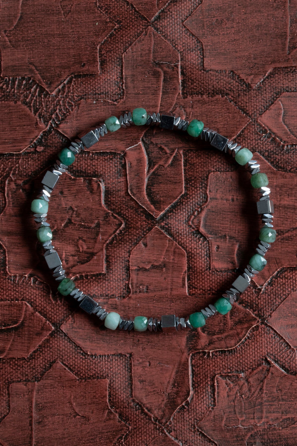 Sertifikalı Doğal Zümrüt &amp; Hematit Bileklik – Saff Doğal Taş