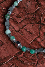 Sertifikalı Doğal Zümrüt &amp; Hematit Bileklik – Saff Doğal Taş