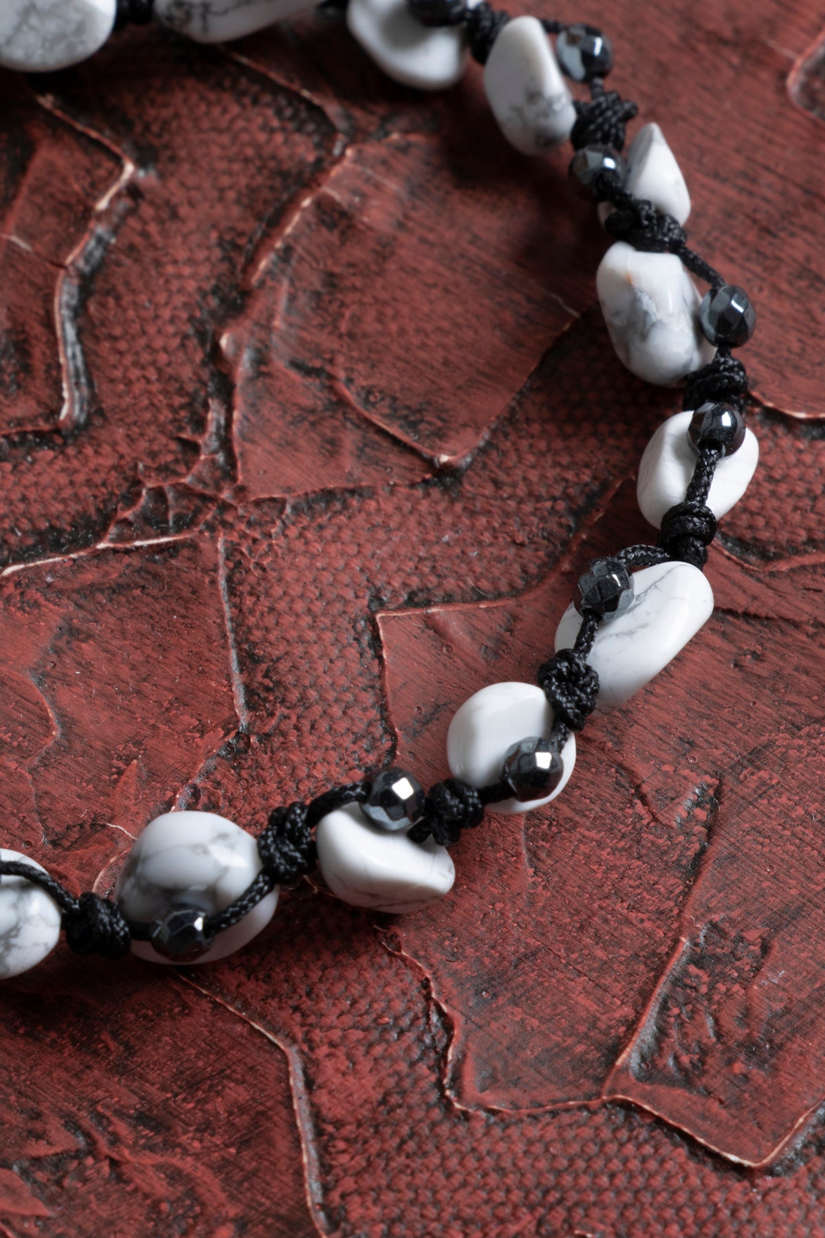 Sertifikalı Havlit &amp; Hamatit Doğal Taş Makrome Bileklik