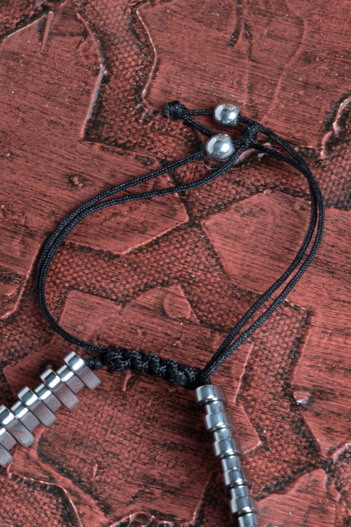 Sertifikalı Köşeli Hematit Doğal Taş Makrome Bileklik