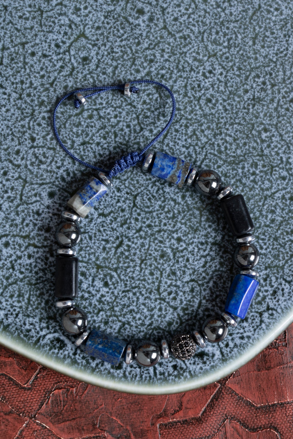 Sertifikalı Lapis Lazuli &amp; Shungit &amp; Hematit &amp; Zirkon Aparat Doğal Taş Makrome Bileklik