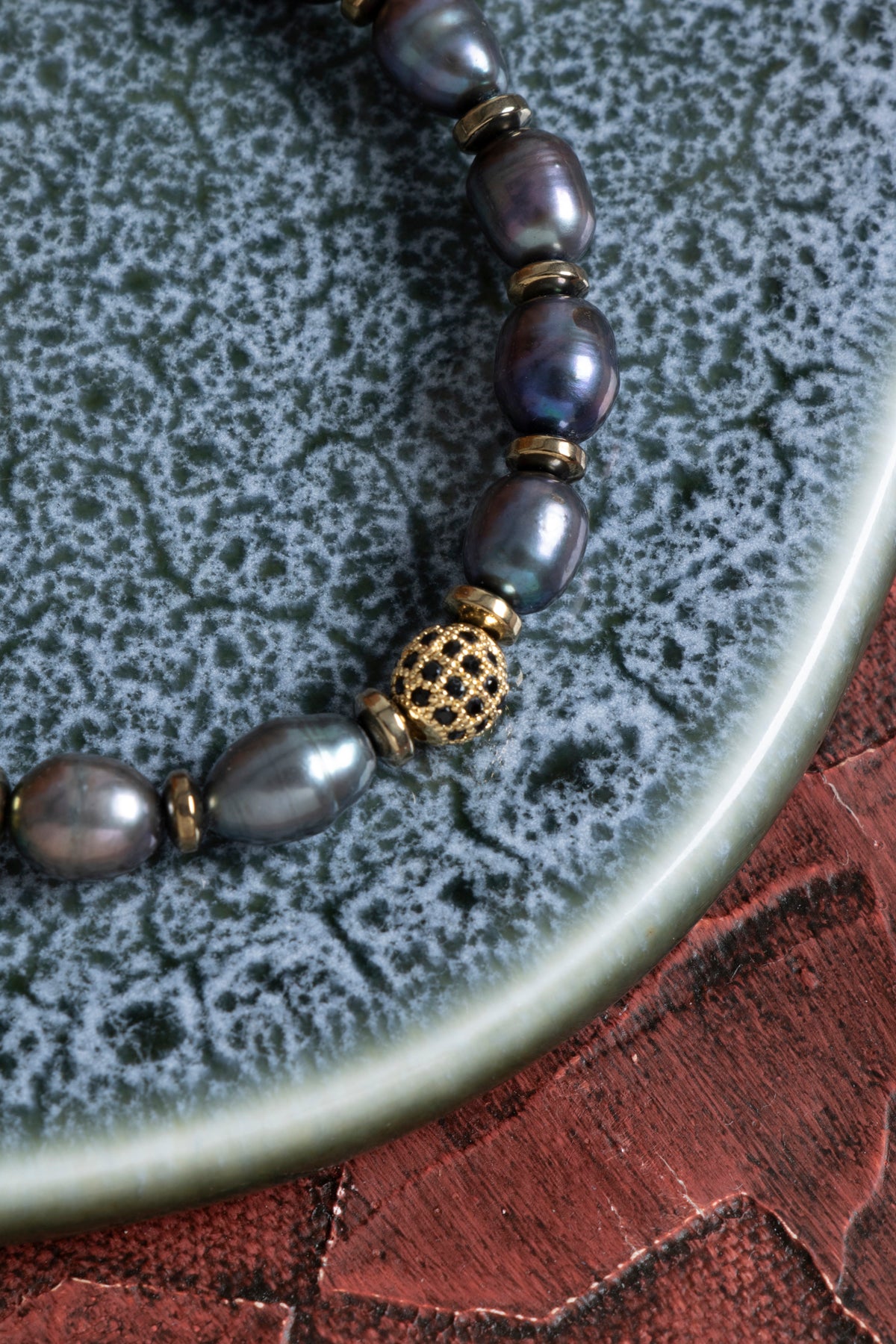 Sertifikalı Siyah İnci &amp; Hamatit &amp; Zirkon Aparat Doğal Taş Bileklik