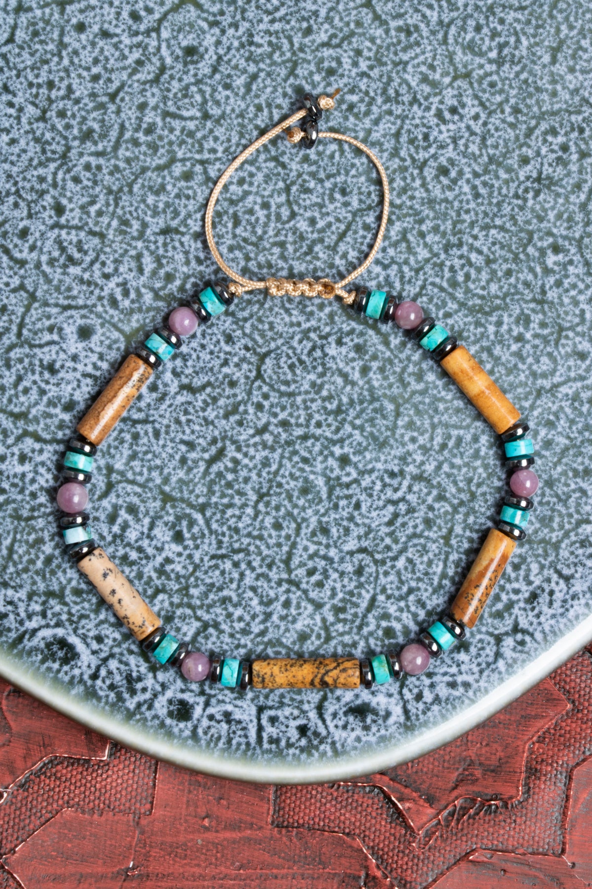 Sertifikalı Turkuaz, Jasper, Yakut ve Hematit Bileklik – Doğal Dengenin Renkli Yansıması