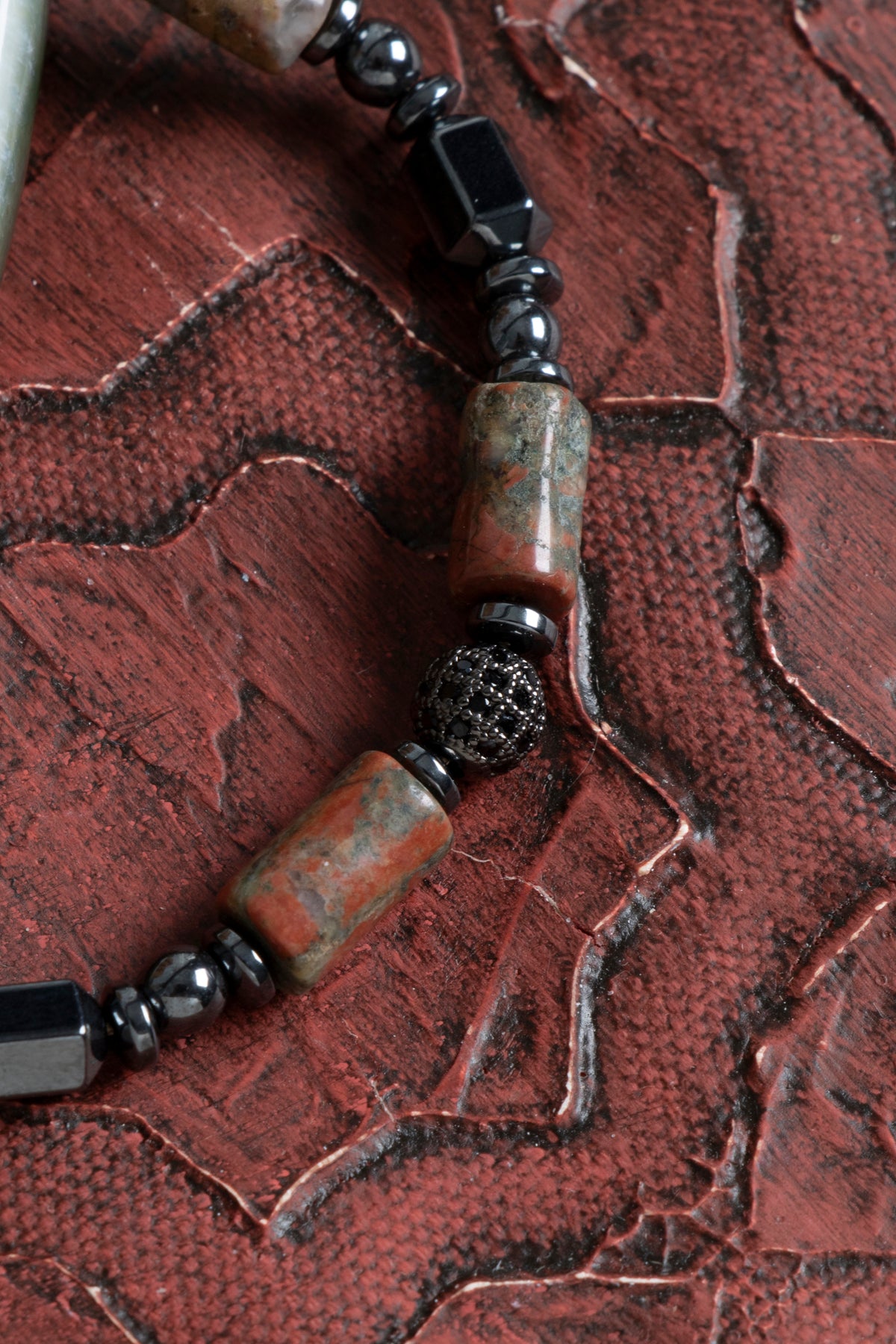 Sertifikalı Unakit hematit Zirkon Aparat Makrome Bileklik