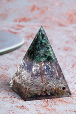 Turmalin &amp; Zümrüt Ağaçlı Piramit